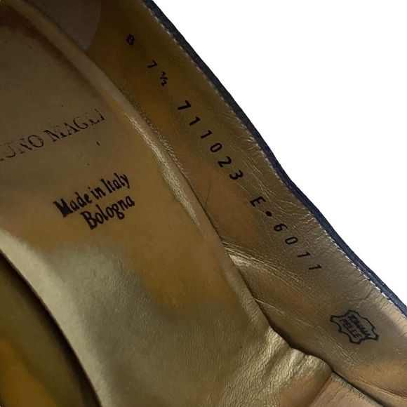 Bruno Magli - Black Evening Pumps Platform Heels - Picture 7 of 12